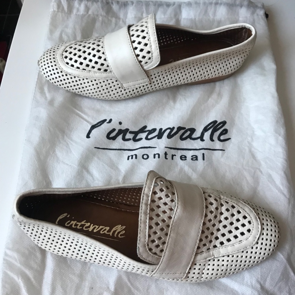 free gift off-white beige flats - Picture 3 of 7
